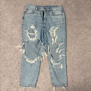 American Eagle Outfitters Ultra Ripped Light Blue Mom Jeans
